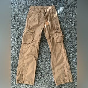 American Eagle Cargo Stretch Pants Size 0 regular in great condition.